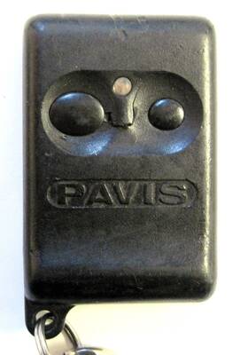 Kwg99-2001a Aftermarket Products Pavis 2 Button Green Led Black Case Replacement Fob Transmitter Bob