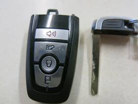 02444-16-01821 Anatel 2023 Ford Transit Key Fob Used Needs Battery
