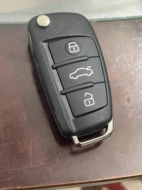 Q7-ll Audi 2014 Q7 Ll Key Fob Q7-ll Audi 2014 Q7 Ll Key Fob