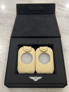 36a862564aa8 Bentley New Leather Key Box 2 Pouch Continental Gt Gtc Supr Bentayga Oem