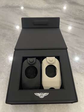 4237721 Bentley New Leather Key Box 2 Pouch Continental Gt Gtc Supr Bentayga Oem