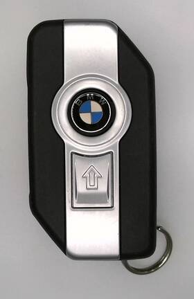 Yg0huf5750 Bmw Genuine Oem Flip Key/keyless Entry Remote Fob K8
