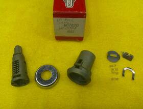 607870 Briggs & Stratton New And Strattec Part # Gm Long Style Door Lock Nos