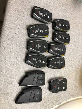 13545335 Chevrolet Lot Of 11 Chevy Gmc Buick Oem Key Fob Remotes Remote Keyless Gm