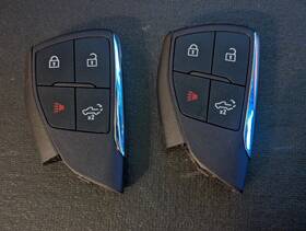 13560202 Chevrolet Set Of 2 New Oem Silverado Keyless Remote Key Fob