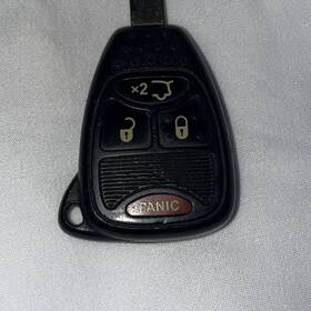 Cn087057 Chrysler Jeep Factory Key Fob 08-13 Cn087057 Chrysler Jeep Factory Key Fob 08-13