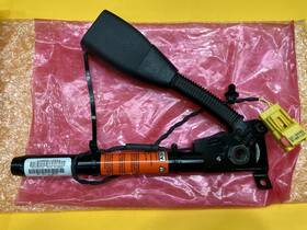 0yp401dvad Chrysler Yp401dvad New Sebring Oem Front Inner Seat Belt Right Nos 0yp401dvad Chrysler Yp401dvad New Sebring Oem Front Inner Seat Belt Right Nos