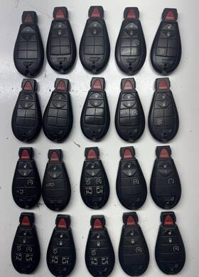 5026309ad Dodge Lot Bulk 20 Chrysler Jeep Ram Assorted Fobik Key Fob Remotes Oem