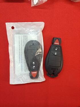 Gq4-63t Dodge Ulk236h Key Start 2013-2024 Ram Fobik 3 / 4 Button Bundle Of 2 New