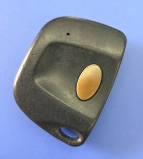 Succf3001b3 Firefly Security Garage Door Opener 1 Button-succf3001b3 - Used