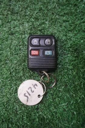 8l3t15601ab Ford 1999 2000 2001 2002 03 04 05 06 07 Lincoln Mercury Key Fob Oem