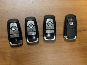 M2dz-15k601-b Ford Lot Of 4 Oem Smart Key Fobs Bronco And Untested