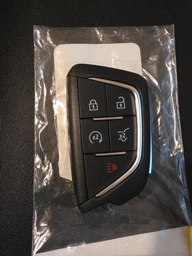 13560553 Gm New Genuine Cadillac Xt4 Transmitter