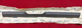 15711536 Gm New Oem Front Side Door Sill Trim Plate Assembly Rh Medium Gray Nos 15711536 Gm New Oem Front Side Door Sill Trim Plate Assembly Rh Medium Gray Nos