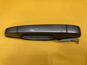 15915622 Gm New Oem Rh Rr Door Handle Rear Graystone Metallic 1 Old Stock