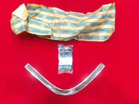 3853111 Gm Genuine Oem 64 Chevrolet Impala Ss Molding With Mounting Clips # Nos
