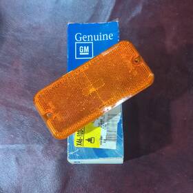 00915489 Gm 915489 New Genuine Front Side Marker Lamp Assembly 1 Old Stock 00915489 Gm 915489 New Genuine Front Side Marker Lamp Assembly 1 Old Stock