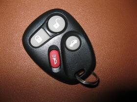 25665595 Gm Cadillac Oem Eu Europe 433mhz 00-05 Deville Seville Remote Key Fob Transmitter