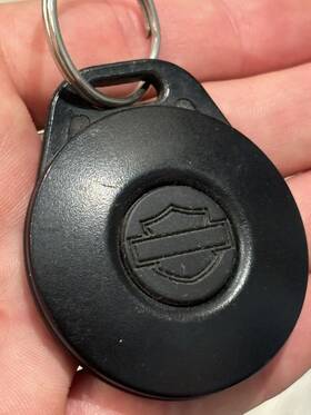 L2c0008t Harley Davidson Smart Keyless Remote Fob Fcc Id One Botton Good