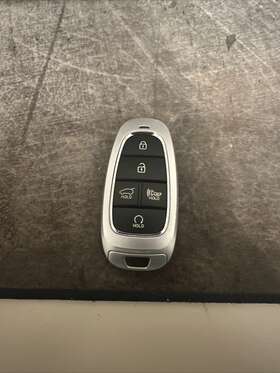 95440-s1660 Hyundai Oem 2021-2023 Santa Fe Smart Park Assist Remote Key Fob