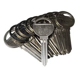 X178 Ilco Mz16 Pack Of 13 Uncut Blank Key. Fits Mazda And Some Ford Cars. New