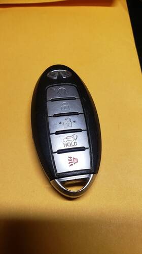 Cwtb1g744 Infiniti Oem Smart Keyfob Used