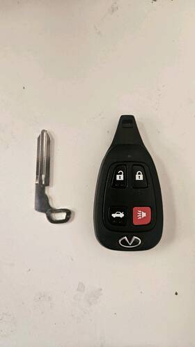 H0564-ag310 Infinity Q45 Keyfob 02-06 H0564-ag310 Infinity Q45 Keyfob 02-06