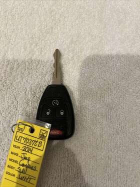 04589317ac Jeep Compass 2014 Keyless Entry Remote Fob/ Oem Used/ 4 Button