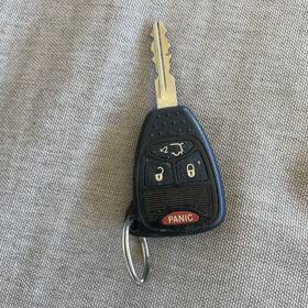 05026112ab Jeep Keyless Entry Key Fob Controller Control Used 55 05026112ab Jeep Keyless Entry Key Fob Controller Control Used 55