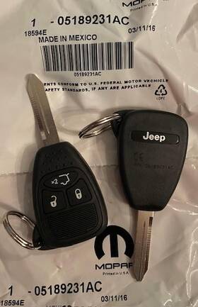 05189231ac Jeep 5189231ac Liberty 2005-2007 Key With Transponder European Only New Oem