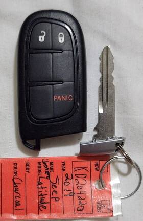 68105087 Jeep Pre-owned/oem Key Fob - 2018-2021 Cherokee Fcc