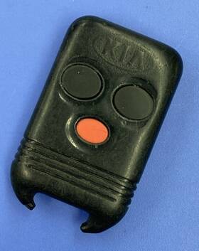 Goh-3bfm249 Kia Used Oem Remote Fob Keyless Entry Keyfob 3-button Alarm - Tested