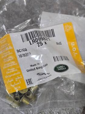Lr099821 Land Rover - Rivet Oem Lot Of 25