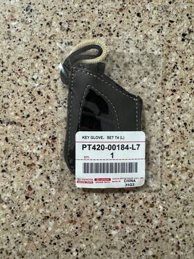 420-00184-l7 Lexus Key Fob Glove