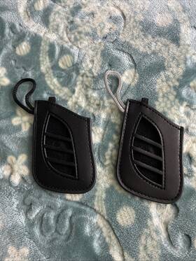 69555-yy070-b0 Lexus Genuine Hybrid Black Leather Remote Fob Key Cover Glove 2 Pcs