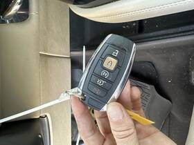 654-10123 Lincoln Navigator 2018 Fob/remote 719224