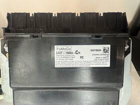 Aa5t-15604-ch Lincoln Aa5t15604ch Mks Passive Start And Entry Transmitter 2012 Oem
