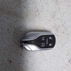 654.ma1v17 Maserati Ghibli 2017 Fob/remote 955054