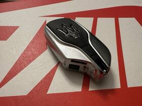 670019936 Maserati Single Oem Ghibli Smart Key Remote Transmitter Used