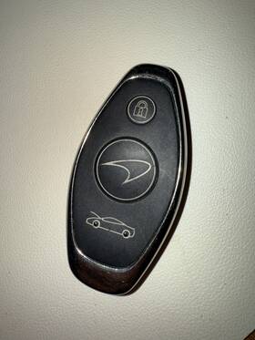 13ma039cp.01 Mclaren 720s/650s Key Fob Oem Used 13ma039cp.01 Mclaren 720s/650s Key Fob Oem Used