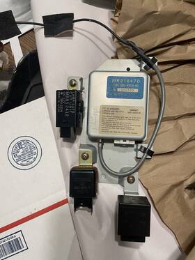 Mr318470 Mitsubishi 1998 3000gt Keyless Entry Reviever