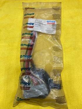 04373050 Mopar New Oem 4373050 Turn Signal Hazard Wiring Switch Old Stock 04373050 Mopar New Oem 4373050 Turn Signal Hazard Wiring Switch Old Stock