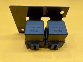 5234256 Mopar Genuine Oem Relay Module Two Relays Plus Mounting Bracket Nos 5234256 Mopar Genuine Oem Relay Module Two Relays Plus Mounting Bracket Nos