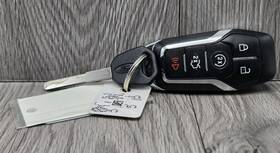 R3t-15k601-ca Mustang Key Fob R3t-15k601-ca Mustang Key Fob