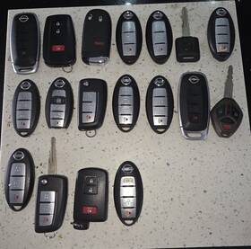 173u28e8w8 Nissan Car Keys Used Lot Mix 173u28e8w8 Nissan Car Keys Used Lot Mix