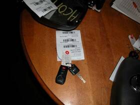 654-10040 Nissan 2007 Quest Key Fob Remote 5 Button 654-10040 Nissan 2007 Quest Key Fob Remote 5 Button