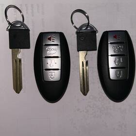 T3333 Nissan Ultima Key Fob Lot Of Two