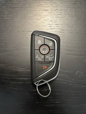 13545167 Oem Chevrolet Corvette C8 Key Fob 2020-2026 Used But Like New 13545167 Oem Chevrolet Corvette C8 Key Fob 2020-2026 Used But Like New