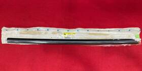 10311255 Oldsmobile New Oem Olds Intrigue Front Side Door Window Belt Reveal Molding Assy 10311255 Oldsmobile New Oem Olds Intrigue Front Side Door Window Belt Reveal Molding Assy