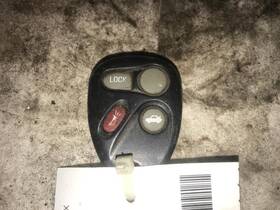654-10588 Pontiac Grand Pri 2004 Fob/remote 163314